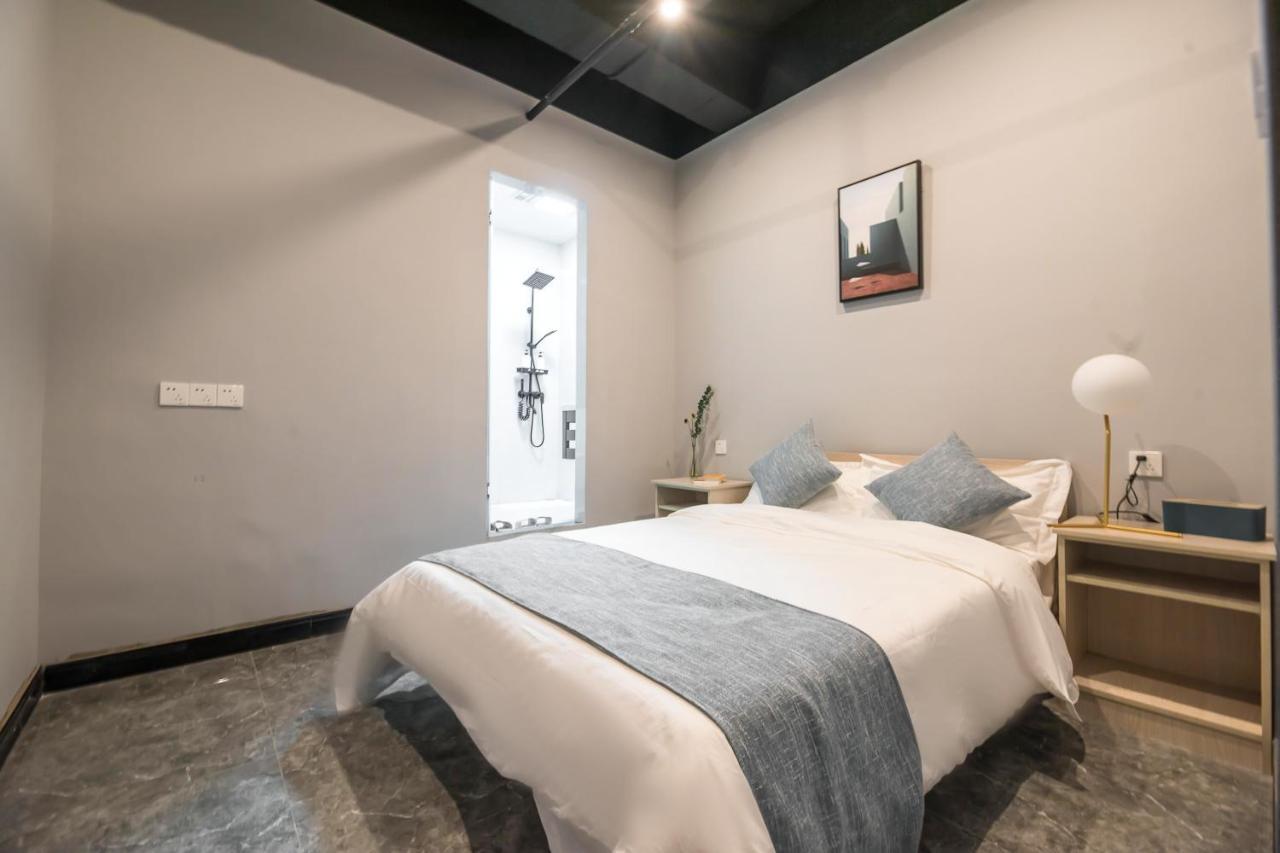 Pu Chun International Hostel -Yugarden & Old Town Шанхай Екстериор снимка