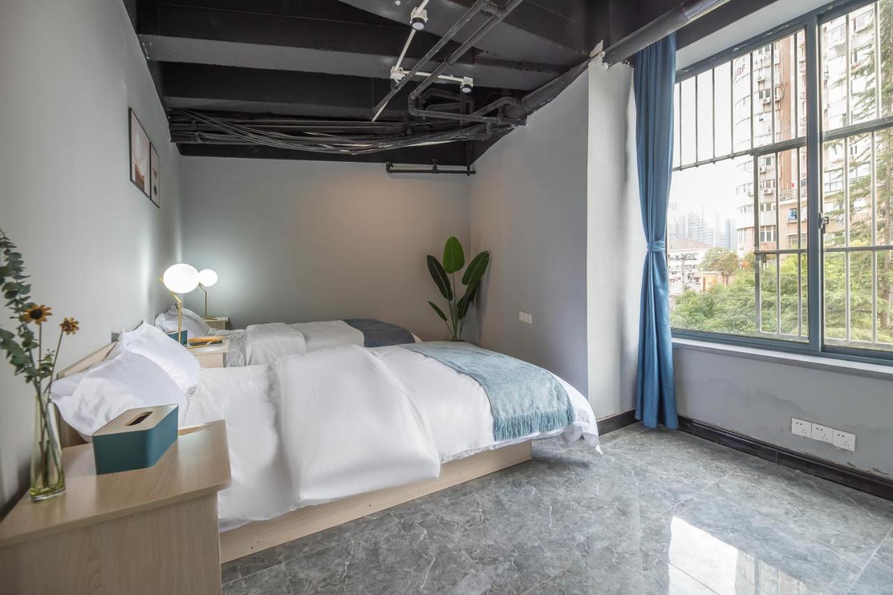 Pu Chun International Hostel -Yugarden & Old Town Шанхай Екстериор снимка