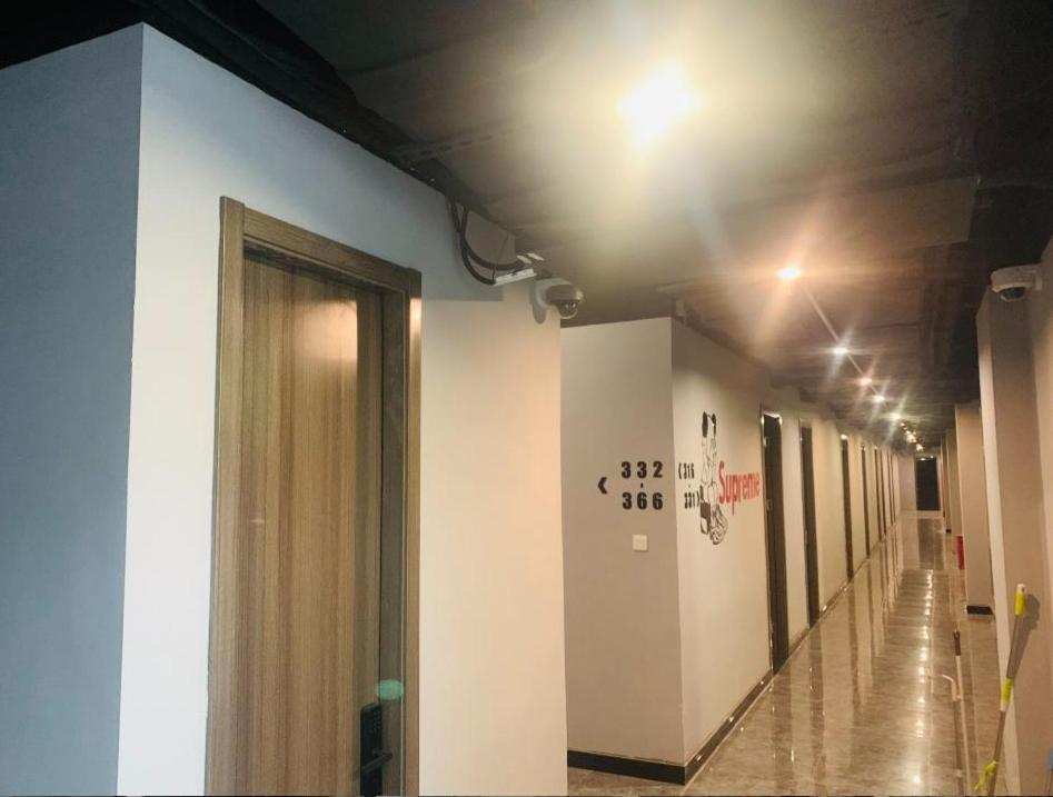 Pu Chun International Hostel -Yugarden & Old Town Шанхай Екстериор снимка