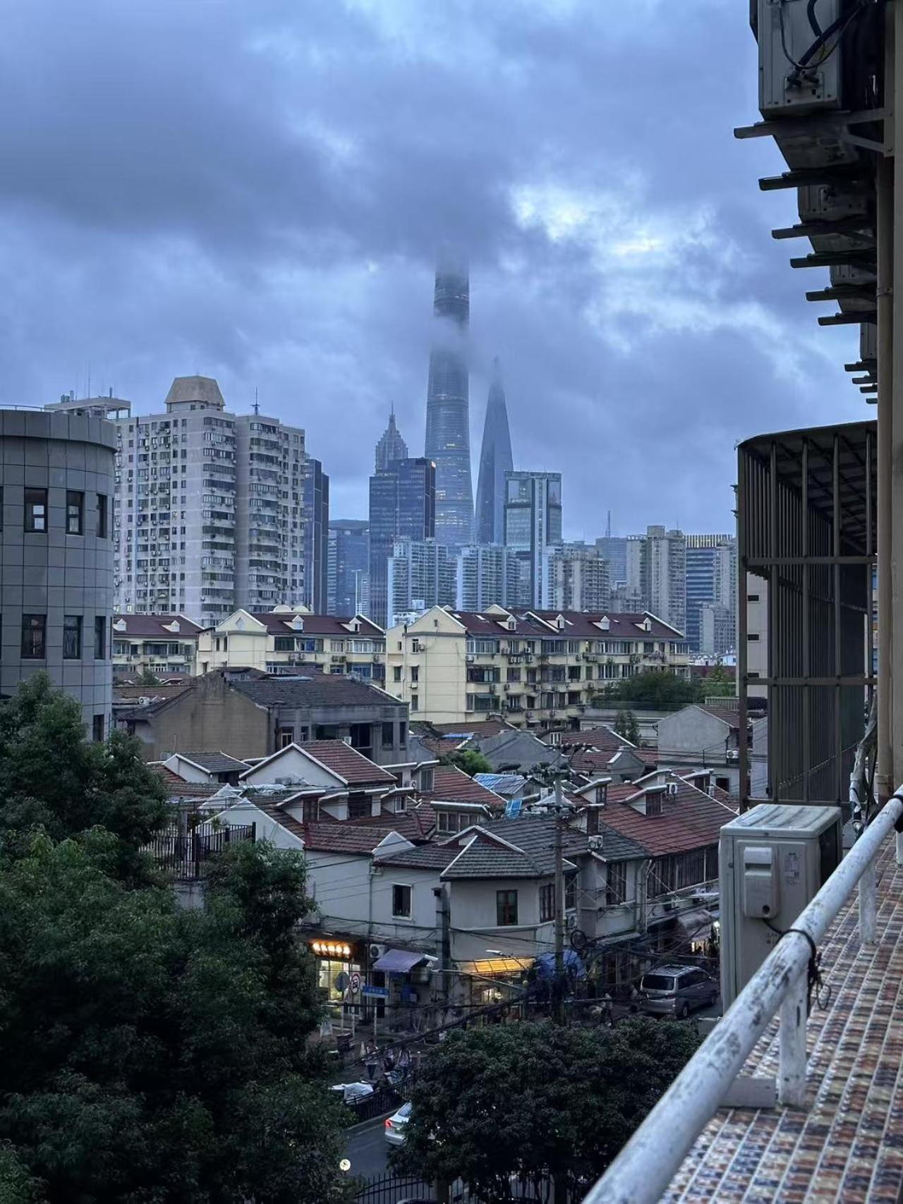 Pu Chun International Hostel -Yugarden & Old Town Шанхай Екстериор снимка